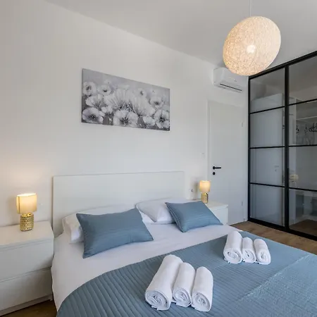 Βίλα Teuta Kaštel Stari