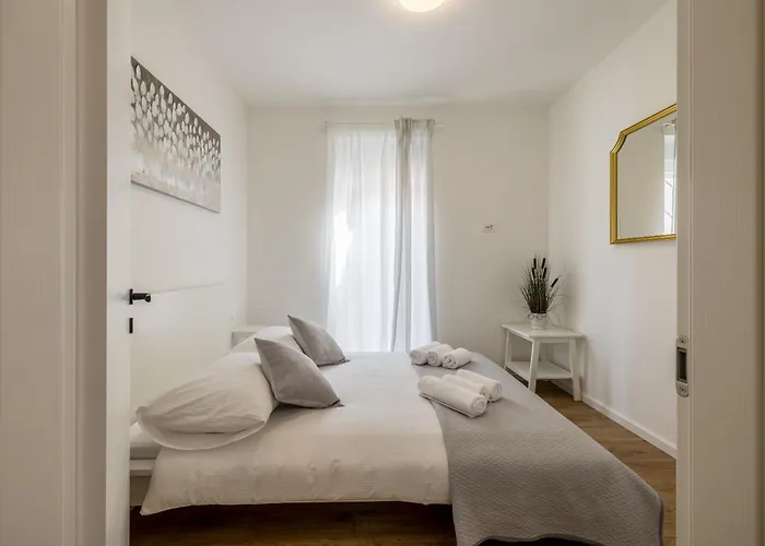 Teuta Villa *